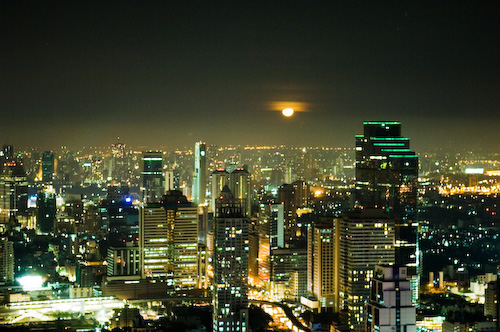 Nattvy, utsikt från tak i Bangkok, Thailand. Fotograf Stefan Tell Nattvy, utsikt från tak i Bangkok, Thailand. Fotograf Stefan Tell