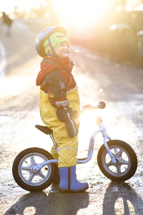 Springcykel i motljus. Fotograf Stefan Tell