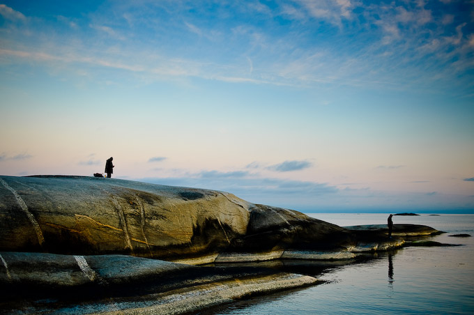 Solnedgång över klipporna vid Ryssviken
