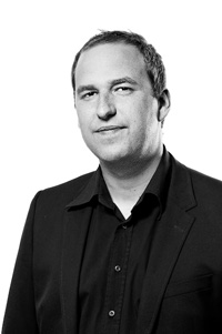 basic headshot portrait - shot with a beauty dish
